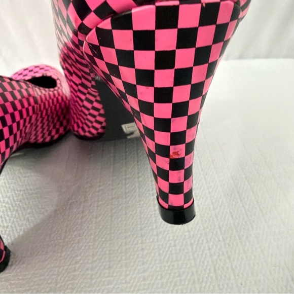 TUK Pink Black Checkered Heels Size 7 - Picture 7 of 12
